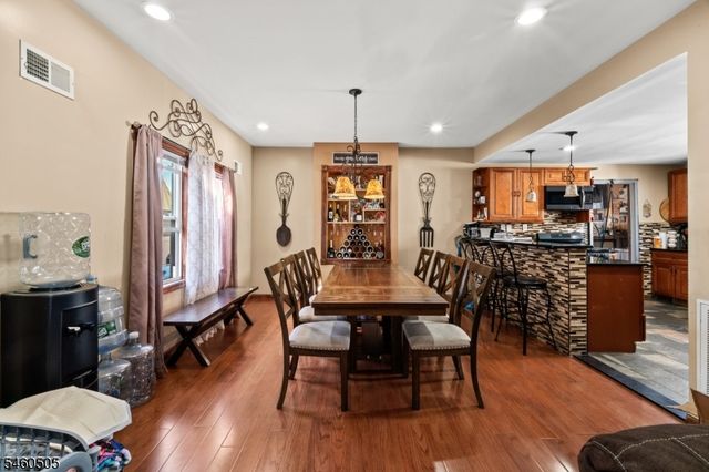 39 Richmond Ave, Paterson City, NJ 07502