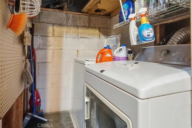 724 Arosa, Crestline, CA 92325