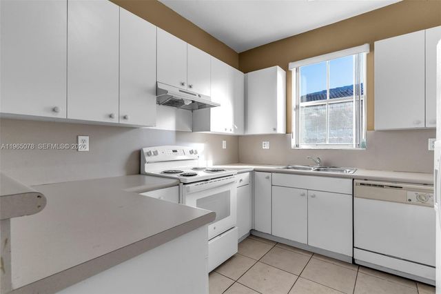 24333 SW 109th Path, Homestead, FL 33032