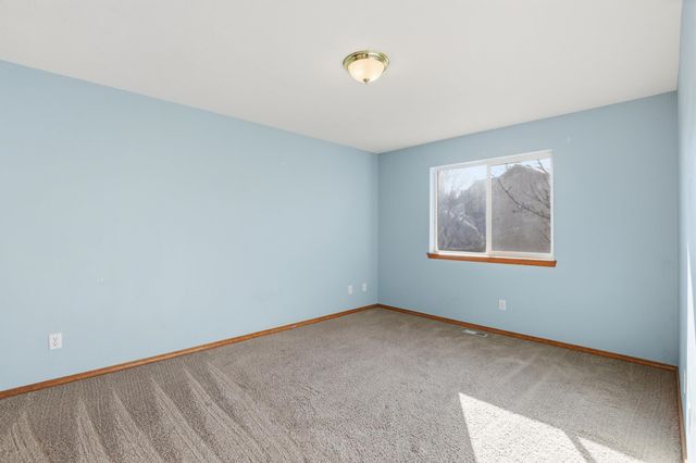 2908 E Clover Park Ave, Mead, WA 99021