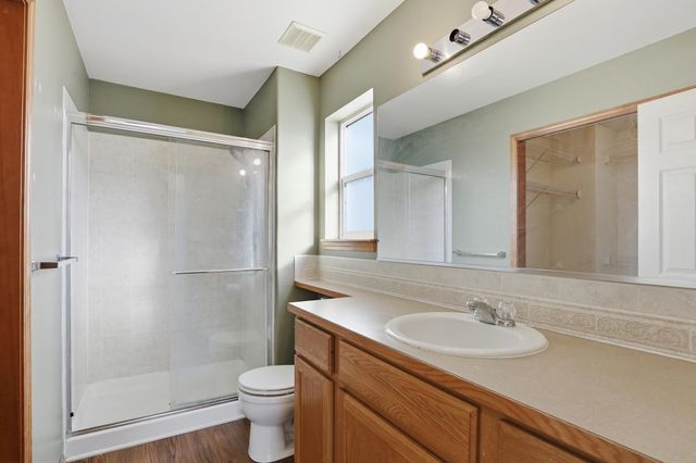 2908 E Clover Park Ave, Mead, WA 99021