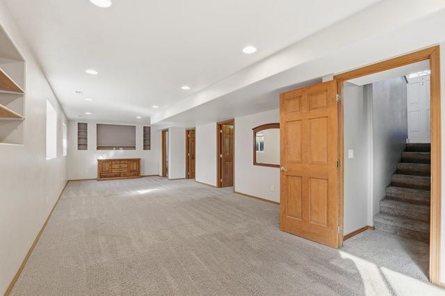 2908 E Clover Park Ave, Mead, WA 99021