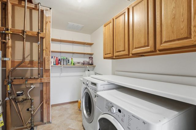 2908 E Clover Park Ave, Mead, WA 99021