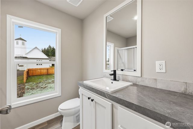 36 Porter Creek Road, Elma, WA 98541