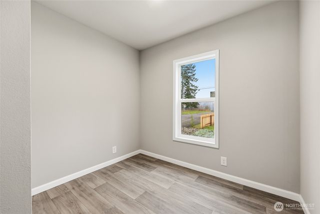 36 Porter Creek Road, Elma, WA 98541