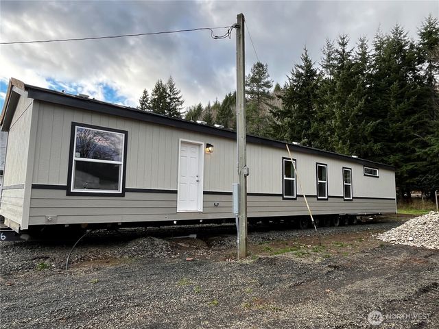 36 Porter Creek Road, Elma, WA 98541