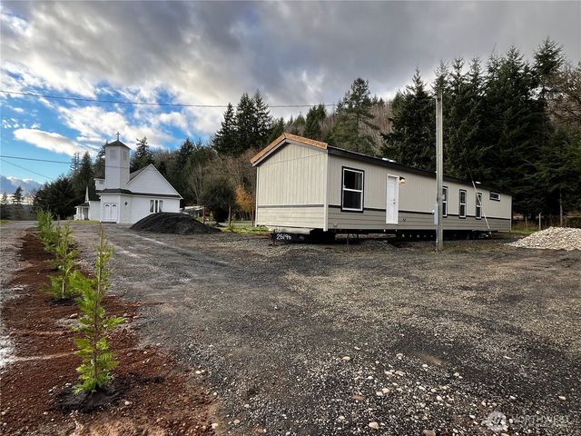 36 Porter Creek Road, Elma, WA 98541