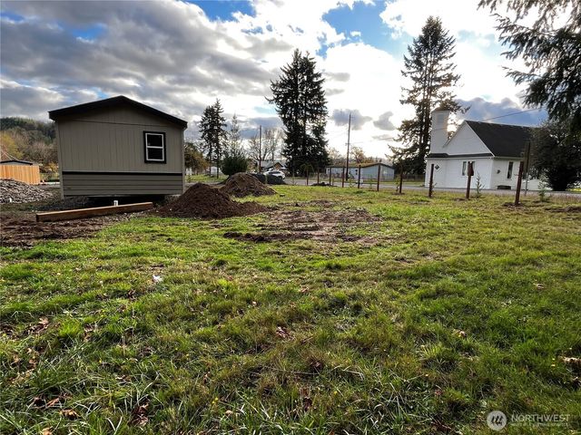 36 Porter Creek Road, Elma, WA 98541