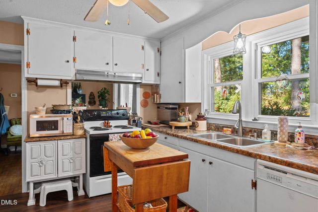 717 Lakeside Drive, Sanford, NC 27330