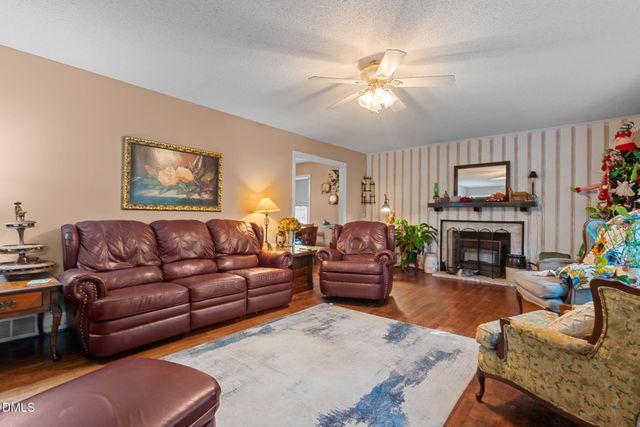 717 Lakeside Drive, Sanford, NC 27330