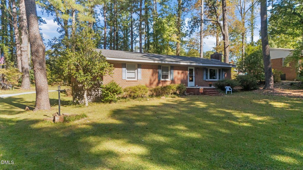717 Lakeside Drive, Sanford, NC 27330