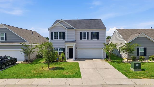 165 Hampton Park Circle, Myrtle Beach, SC 29588