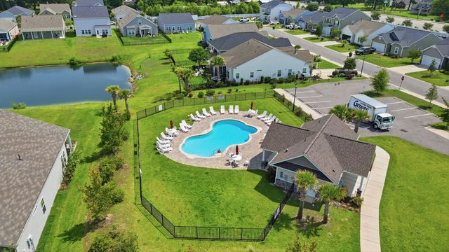 165 Hampton Park Circle, Myrtle Beach, SC 29588