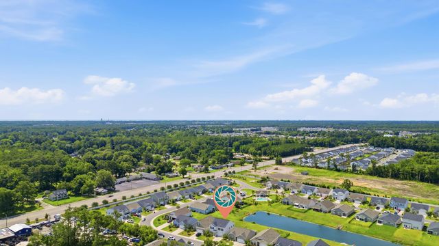 165 Hampton Park Circle, Myrtle Beach, SC 29588