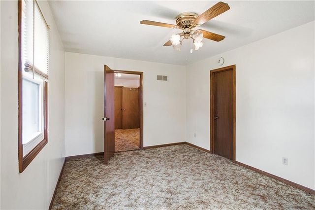 1209 SW Eugene Street, Blue Springs, MO 64015