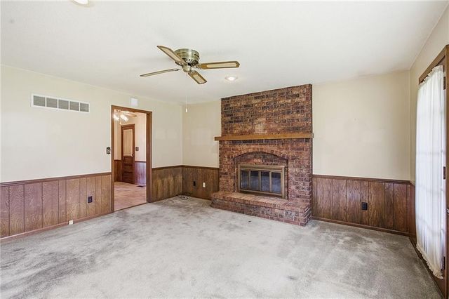1209 SW Eugene Street, Blue Springs, MO 64015