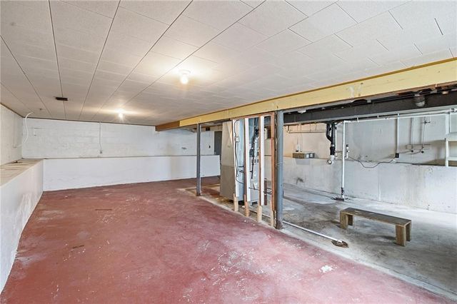 1209 SW Eugene Street, Blue Springs, MO 64015