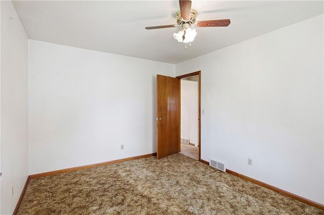 1209 SW Eugene Street, Blue Springs, MO 64015