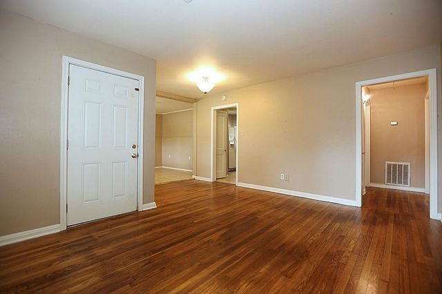 1618 Chippendale Road, Houston, TX 77018