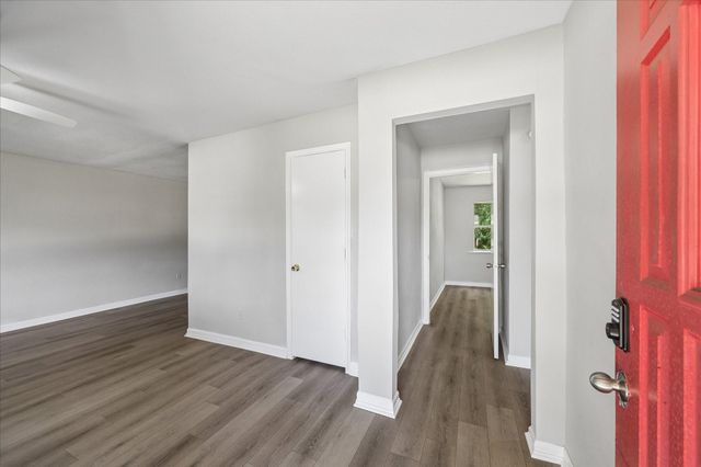 205 Tilden Drive, Pasadena, TX 77506