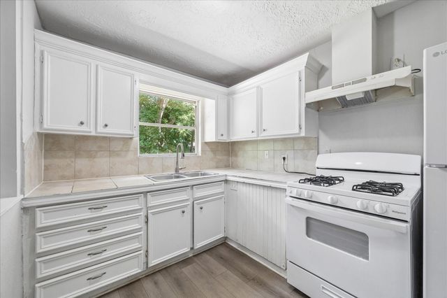 205 Tilden Drive, Pasadena, TX 77506