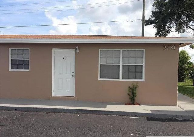 2721 Avenue Avenue S A1, Riviera Beach, FL 33404
