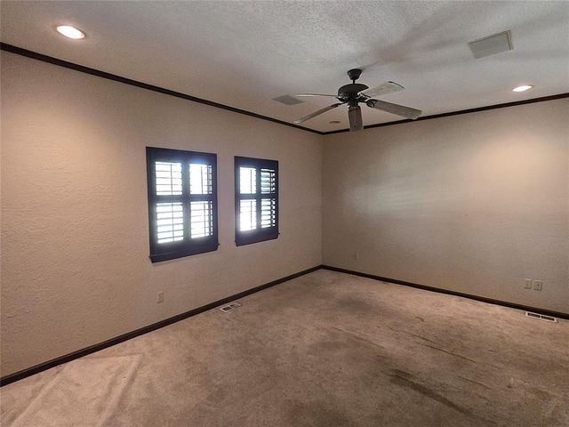 11300 N Pennsylvania Avenue 109, Oklahoma City, OK 73120