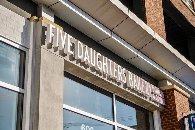 600 12th Ave S Apt 629, Nashville, TN 37203