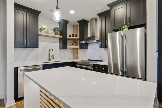 600 12th Ave S Apt 629, Nashville, TN 37203