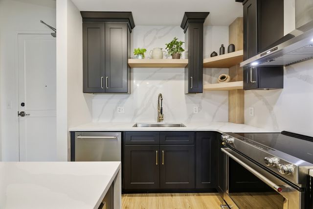 600 12th Ave S Apt 629, Nashville, TN 37203