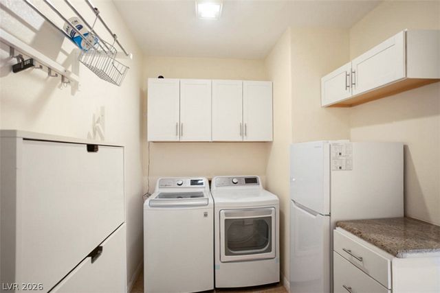 2120 Waterbury Lane, Las Vegas, NV 89134