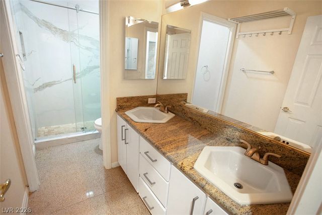 2120 Waterbury Lane, Las Vegas, NV 89134