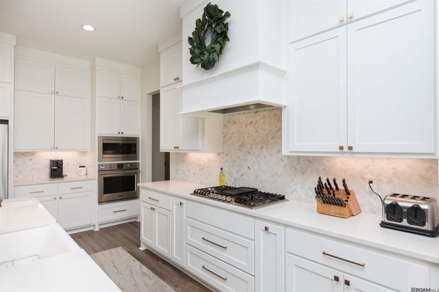 10045 Clarks Ferry, Baton Rouge, LA 70817