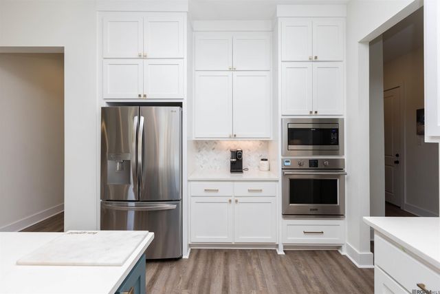 10045 Clarks Ferry, Baton Rouge, LA 70817