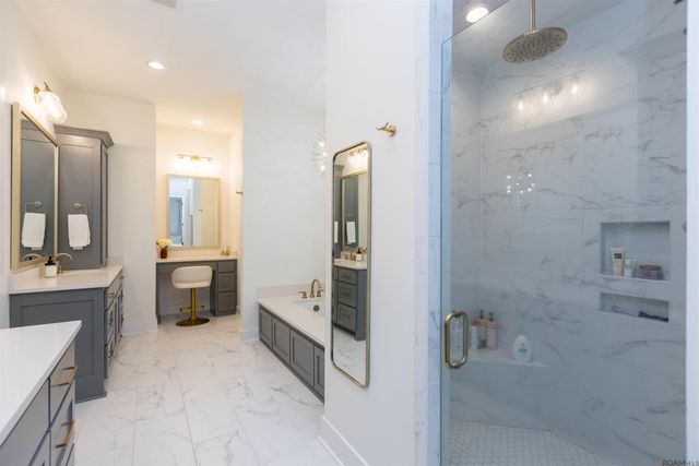 10045 Clarks Ferry, Baton Rouge, LA 70817