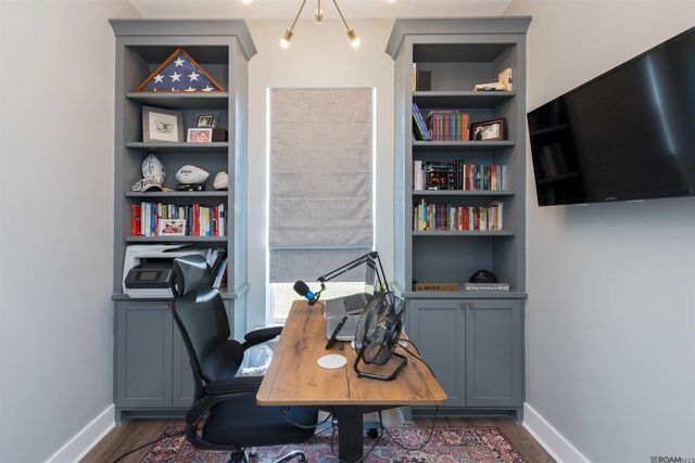 10045 Clarks Ferry, Baton Rouge, LA 70817