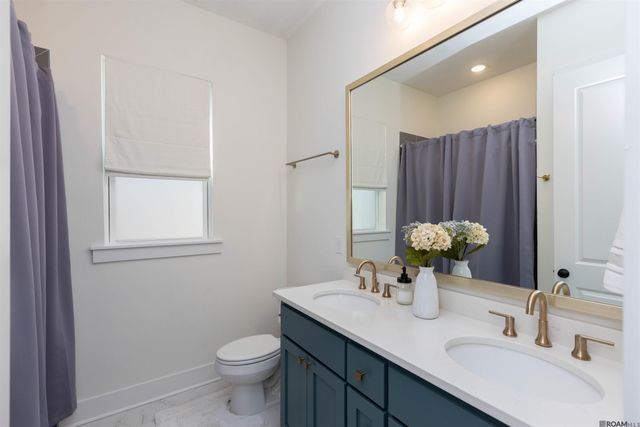 10045 Clarks Ferry, Baton Rouge, LA 70817