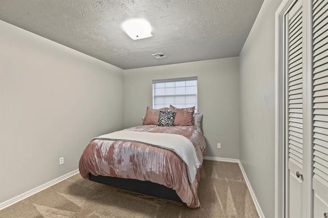 2709 NW 58th Place, Oklahoma City, OK 73112