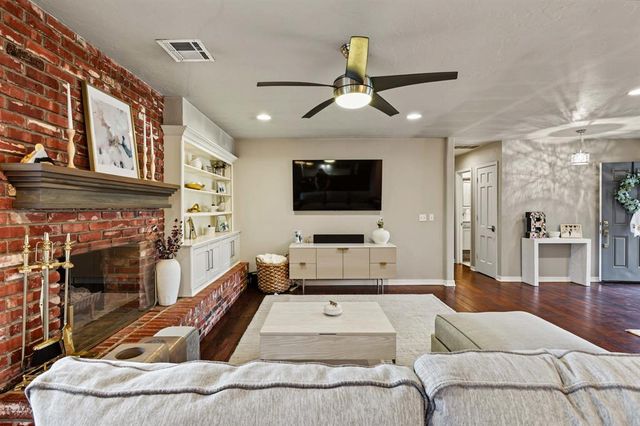 2709 NW 58th Place, Oklahoma City, OK 73112