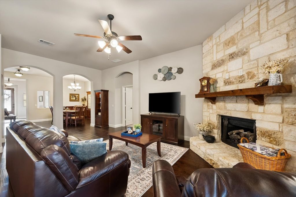 1120 Cardinal Ridge Road, Burleson, TX 76028 — photo 5