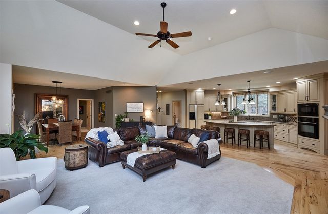 3704 Bluestem Road, Norwalk, IA 50211