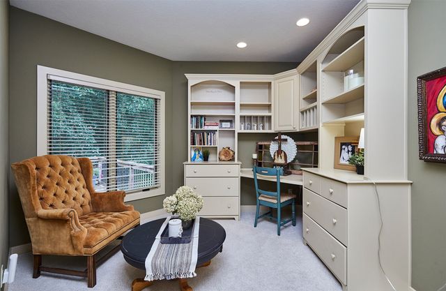 3704 Bluestem Road, Norwalk, IA 50211