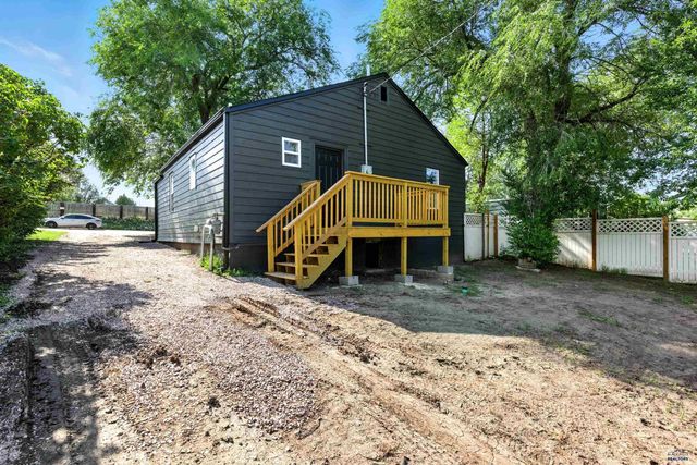 626 WILLSIE AVE, Rapid City, SD 57701