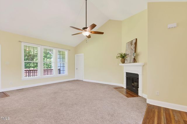 233 Meadow Hills Drive, Four Oaks, NC 27524