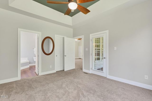 233 Meadow Hills Drive, Four Oaks, NC 27524