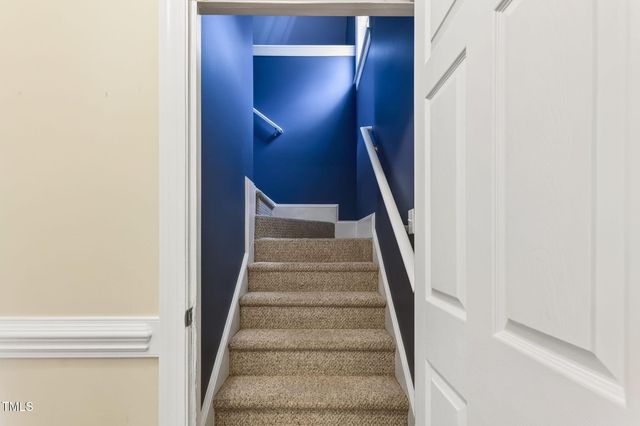 233 Meadow Hills Drive, Four Oaks, NC 27524