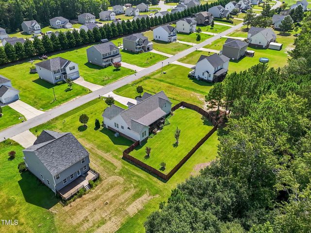 233 Meadow Hills Drive, Four Oaks, NC 27524