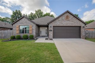 7655 Longspur Avenue, Springdale, AR 72762
