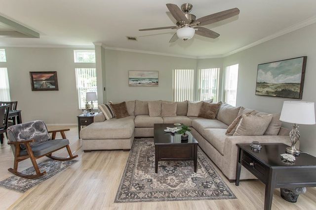 804 Windemere Ct., Conway, SC 29526