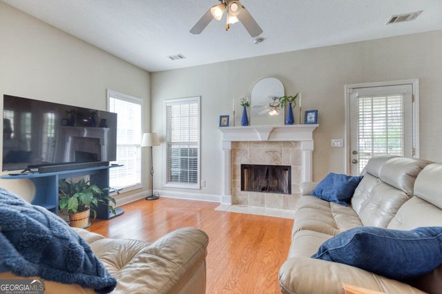 303 McKendree Court, Bethlehem, GA 30620